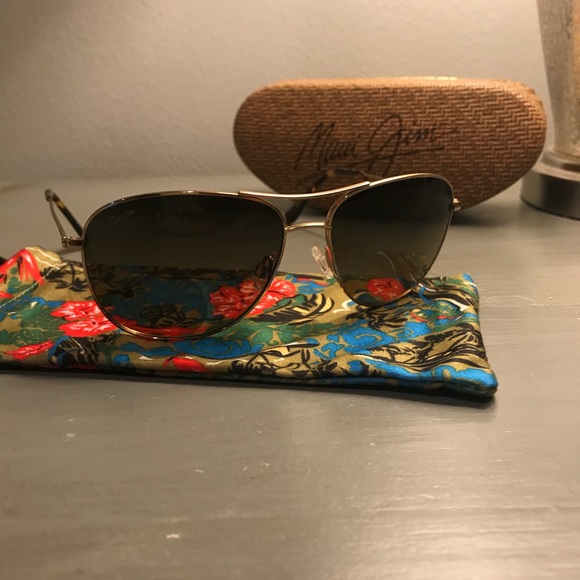 Maui Jim Cliff House Aviator Polarized Sunglasses - Picture 3 of 7